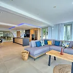 Villa Prokimea By Posarellivillas